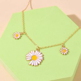 Chains Egirl SunFlower Wholesale Kawaii Hip Hop Jewelry Gold Custom Necklace For Women Trend Elegant Flower Pendant