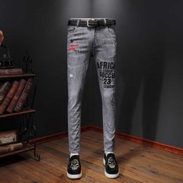 High Quality Casual Men's Jeans Straight Ripped Jeans Homme Slim Men's Pencil Pants Black Cotton Denim Trousers Brand 210527