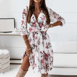 Women Floral Print Party Dresses Sexy Summer Short Sleeve V-Neck Pleated Mini Dress For Ladies 2021 Elegant Fashion Ruffle Dress Y1006