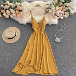 Women Fashion Seaside Wrinkled Sexy V-neck High Waist Slim A-line Dress Sleeveless Solid Colour Vestidos S184 210527