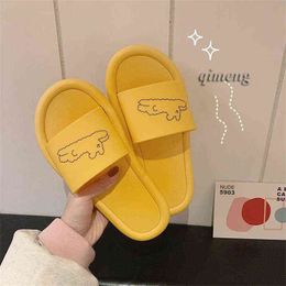 Summer Cute Animal Women Slippers Non-Slip PlatformShoes Home Bath EVA Comfort Sandals Outdoor Beach Cartoon Rabbit Slippers Y220214