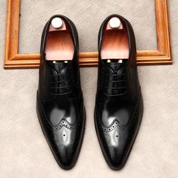 Мужские модные туфли Оксфорд Оксфорд подлинные кожаные повседневные кружевные кружевы