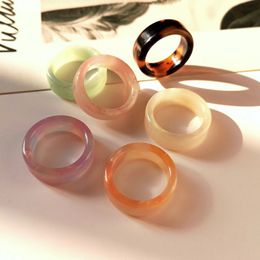 2021 New Fashion Candy Colour Transparent Acrylic Resin Ring Colourful Geometric Round Rings For Women Girls Party Jewellery Gifts