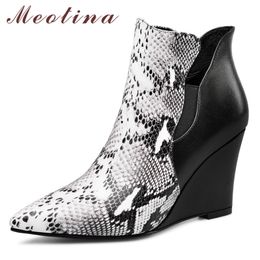 Autumn Ankle Boots Women Genuine Leather Zip Wedges Heel Short Snake Print Super High Shoes Ladies Size 34-39 210517