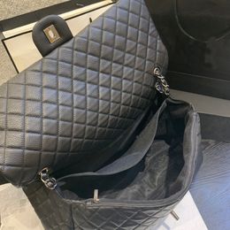 Klasik Tasarımcılar Omuz Çantaları Çanta En Kaliteli Kadın Moda Hakiki Deri Tasarımcı Çanta Kadın Flap Harfler Siyah Crossbody Çanta Boyutu: 46.6-17-29 9988