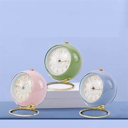 European Style Metal Digital Clocks Iron Art Mute Children's Eectronic Luminous Alarm Clock Simple Living Room Bedroom