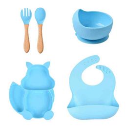 5 Pcs Baby Silicone Bibs Squirrel Divided Dinner Plate Sucker Bowl Spoon Fork Set Training Feeding Food Utensil Dishes Kit 69HE G1210