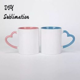 NOUVEAU SUBLIMATION DIY 11OZ Tasse à café avec poignée de coeur Céramique 320 ml de céramique blanche Coupes Colorful Inner Revêtement spécial Pottery FY4652 CDC29