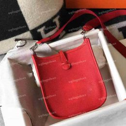 Женщина дизайнерские сумки плеча Crossbody сумочки оригинальные настоящие натуральные кожаные кожаные кожаные крестообразные тела мода леди кошелек мешок сумка маленький мини