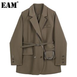 [EAM] Women Brown Pocket Big Size Blazer Lapel Long Sleeve Loose Fit Jacket Fashion Spring Autumn 1DB850 211006