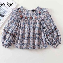 Embroidery Decoration Vintage Blue Floral Print Blouse Women Round Neck Lantern Sleeve Casual Crop Top Plus Size Summer Tops 210514