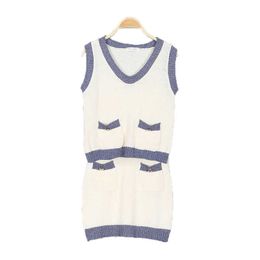 PERHAPS U Women Two Pieces Set Vest Sleeveless Mini Skirt Blue Beige V Neck Knitted T0194 210529