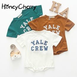 Baby Cotton Bodysuits Short-sleeved Crawling Suit With Alphabetical Design For Summer Infants cloths 210515