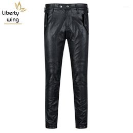 Pantaloni da uomo Autunno 2021 Moda coreana Pelle di pecora Mens Dritto Slim Biker Pantaloni lunghi Streetwear Pantalone di alta qualità Man1