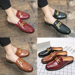 Metal button Luxury Brand fashion Mens designer Crocodile pattern slippers Genuine Leather mules black Brown Red slipper casual slip-on shoes Large size 38-47