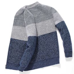 Winter V-neck Cardigan Sweater Homme Warm Striped Polyester Men's Coat Casual Fit Grey Knitted Sweater For Man Tops Cardigan Men 210601