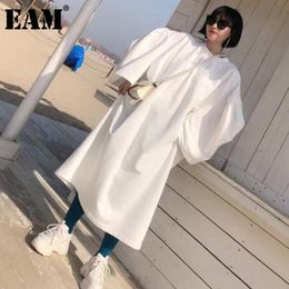 [EAM] Women White Big Size Casual Solid Dress Round Neck Long Puff Sleeve Loose Fit Fashion Spring Autumn 1DD7474 21512