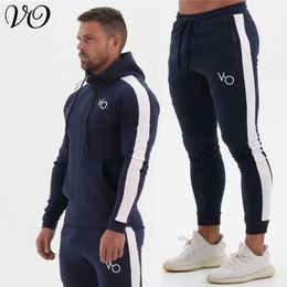 Spring and autumn new cotton embroidery men's suit fashion hooded zipper hoodie zipper pocket casual trousers X0909