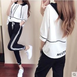 Youth clothing for women Summer clothes for womens 2 piece set Large size Tracksuit for womens two piece set top and pants K4571 X0428