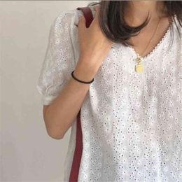Embroidery Lace Womens Blouses Summer Tops Femme White Women Shirt Short Sleeve Linen Cotton Girls Blouse Plus Size Blusas 210423