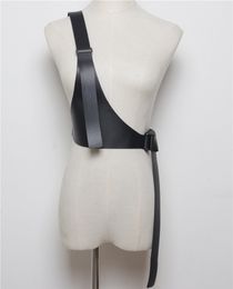 Pu Leather Black Irregular Split Joint Strap Belt Personalità Donna New Fashion Tide All-match Primavera Autunno 2021