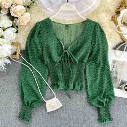 Women's Vintage Floral Chiffon Shirt V-Neck Design Print Lantern Sleeves To Shrink Waist Spring Autumn Blouse Short Top ML640 210719