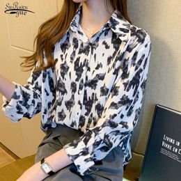 Leopard Vintage Woman Shirt Autumn Loose Long Sleeve Women Blouse Streetwear Print Korean Clothes Office Lady Blusas 10543 210527