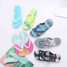 Cheap Men Flip Flops Casual Summer Shoes Flat Beach Plastic Slippers Soft Outdoor Non-slip Women Sandals Couple Flip-flops Y220307