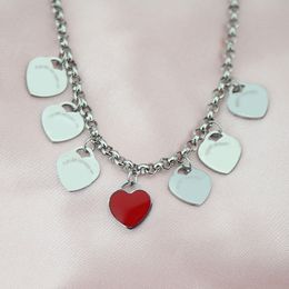 2024 Couple Necklace Women Seven Heart Stainless Steel Blue Green Pink Red Pendant Gifts for Woman Accessories Wholesale Best quality