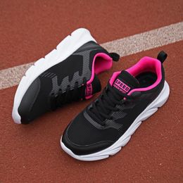 Wholesale 2023 Tennis Men Women Sports Running Shoes Super Light Breathable Runners Black White Pink Outdoor Sneakers SIZE 35-41 WY04-8681