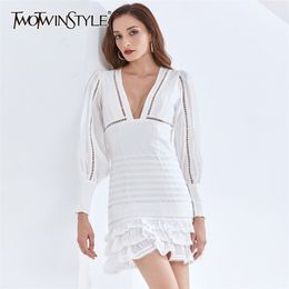 Slim Patchwork Ruched Dress For Women V Neck Lantern Sleeve High Waist Mini Elegant Dresses Female Fall 210520