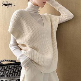 Autumn Winter Korean Loose Women Sleeveless Sweater Tops Chic V-neck Twisted Ladies Solid Knitted Pullover Vest Femme 11318 210521