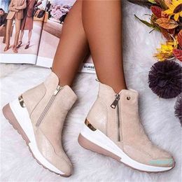 Low barrel warm round head winter solid Colour slope heel side zipper Brown female Martin boots thick soled snow boots