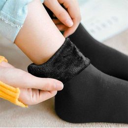 10 pairs/Lot Warm Thicken Thermal Wool Cashmere Winter Socks Unisex Seamless Velvet Boots Floor Sleeping Socks for Men and Women 211221