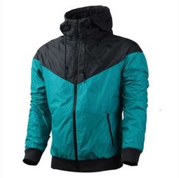 2021 European and American new men's sports windbreaker spring and autumn thin jacket outdoor hooded casual windshield X0621