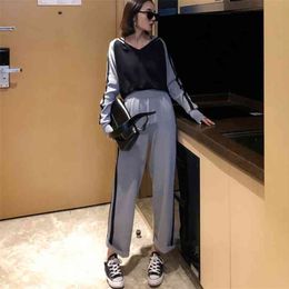 Fashion Side Stripe Knit Tracksuit Women Hooded Long Sleeve Pullover And Wide Leg Pants Korean Style Contrast Color 2-Piece Suit 210522