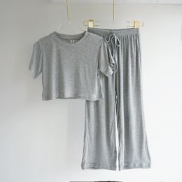 INS Sommer Neuankömmlinge Mädchen Sets Fashion 2 Stücke Anzug Top Hosen leere Baumwollqualität Kinderriemen Hosen Mädchen Kleidung 537 K2