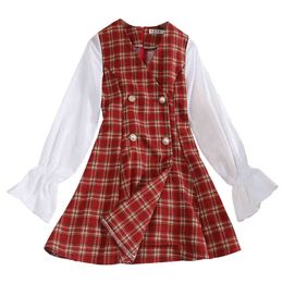 Women Japanese Red V-neck Plaid Patchwork Mesh Long Sleeve A-line Double-breasted Ultrashort Dress D2065 210514