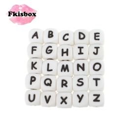 Fkisbox 100pcs/lot 12mm Letter Silicone Beads Alphabet Spelling Name Bpa Free Baby Teething Teether Necklace Pacifier Chain DIY 211106