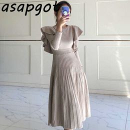 Korea Ins Temperament Elegant Retro Waist Slim O Neck Long Sleeve Knitted Dress Autumn Cotton Pullovers Knit Pleated Robe Femme 210610