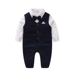 3Pcs Infant Gentleman Outfits Baby Boys Clothes Set born Birthday Baptism Clothing Suit Toddler White Shirt +Vest + Pants 210615