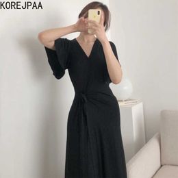 Korejpaa Women Dress Summer Korean Chic Ladies Elegant Temperament V-Neck Side Pleated Lace-Up Ruffled Sleeves Vestidos 210526