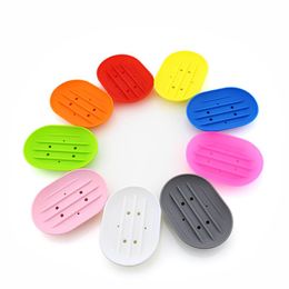 Silicone Soap Dishes Anti-skidding Oval Soaps Holder Travel Plate Tray Leaking Mould Proof Soap Rack Kitchen Bathroom Soapbox 8 Colours