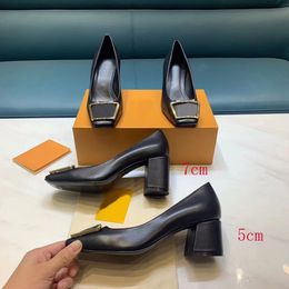 Luxury highs quality women's formal shoes fashion metal square button flat head real leather sewn high heels 5-7cm party wedding dress shoe matching box 34-41