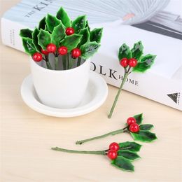 Artificial Berry Branches Red Foam Cherry Little Fruits with Green Leaves Wedding Christmas Wreaths Crafts Home Decoration Y0630