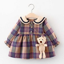 Child Dresses With Bear Cotton Girls Dress Princess Grid Toddler Kids Clothes Long Sleeve Autumn Winter Plus Velvet Q0716