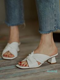 2021 Toe Women Slippers Cross Strap Casual Sandals White Leather High Heels Slides Apricot Chaussures Femmes