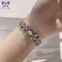 100% 925 Sterling Silver Bracelet Very Shiny High Carbon Diamond Exquisite Jewellery Flower Design Wedding Anniversary Gift