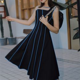 Fashion Casual Sexy One Shoulder A Line Black Dress Women Vintage Blue Striped Long Midi Summer Robe Femme 210514