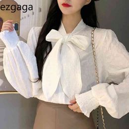 Ezgaga Korean Fashion Office Lady Shirts Spring Bowknot Long Sleeve Chic Loose Vintage Elegant Women Blouse All-Match 210430